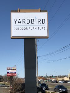 pylon illuminated sign boxes